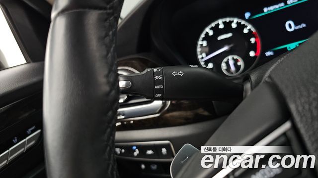 Genesis G90 3.3 T AWD Luxury 2019 — фото 39