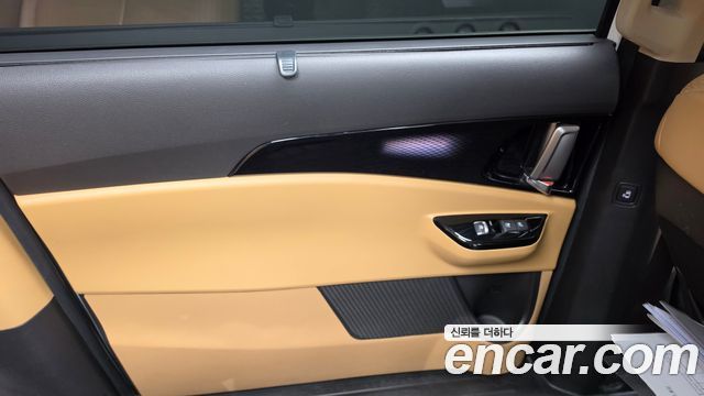 Kia Carnival (IV) Gasoline 7-Seater Signature 2021 — фото 25