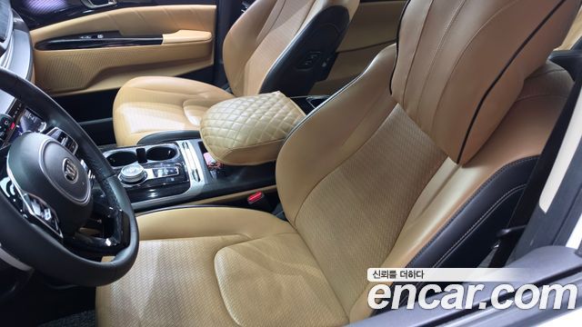 Kia Carnival (IV) Gasoline 7-Seater Signature 2021 — фото 28