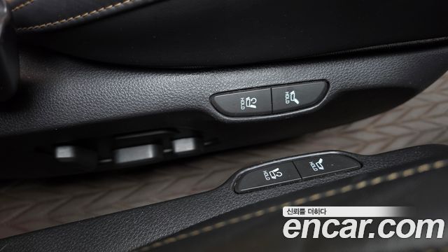 Kia Carnival (IV) Gasoline 7-Seater Signature 2021 — фото 37