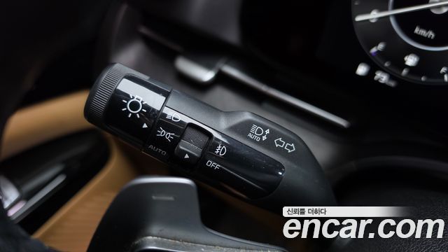 Kia Carnival (IV) Gasoline 7-Seater Signature 2021 — фото 38