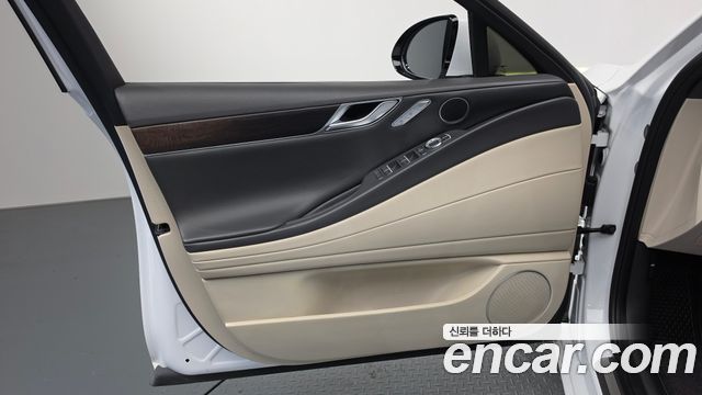 Genesis G80 (RG3) Gasoline 2.5 Turbo AWD 2022 — фото 24