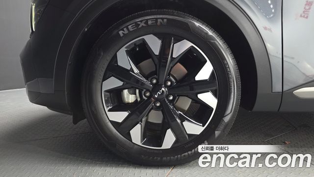 Kia Sportage (V) Gasoline 1.6 Turbo 2WD Signature Gravity 2022 — фото 5