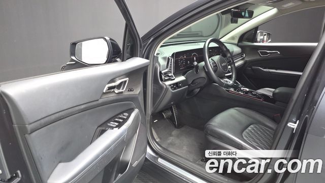 Kia Sportage (V) Gasoline 1.6 Turbo 2WD Signature Gravity 2022 — фото 10