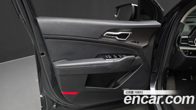 Kia Sportage (V) Gasoline 1.6 Turbo 2WD Signature Gravity 2022 — фото 24