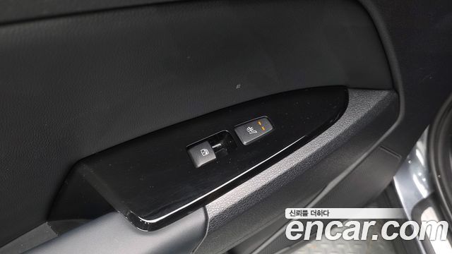 Kia Sportage (V) Gasoline 1.6 Turbo 2WD Signature Gravity 2022 — фото 28