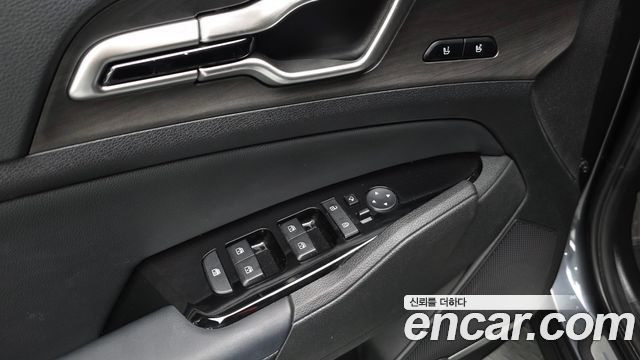 Kia Sportage (V) Gasoline 1.6 Turbo 2WD Signature Gravity 2022 — фото 30