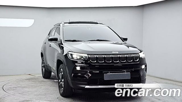 Jeep Compass (II) 2.4 Limitied AWD 2022 — фото 3