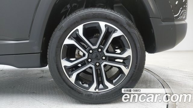 Jeep Compass (II) 2.4 Limitied AWD 2022 — фото 6