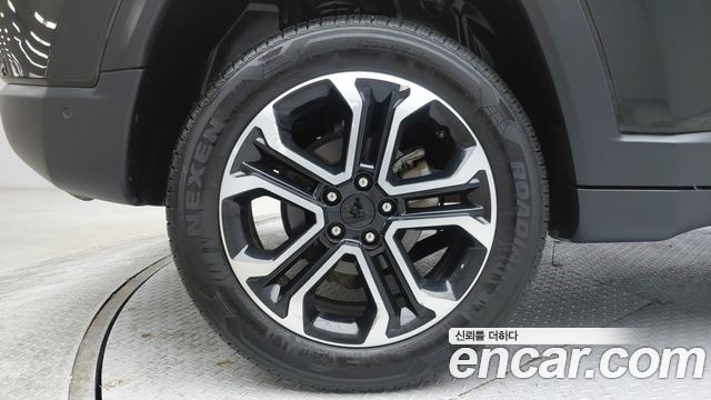 Jeep Compass (II) 2.4 Limitied AWD 2022 — фото 8