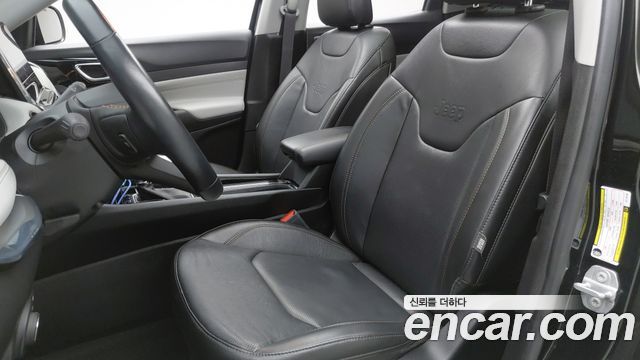 Jeep Compass (II) 2.4 Limitied AWD 2022 — фото 19