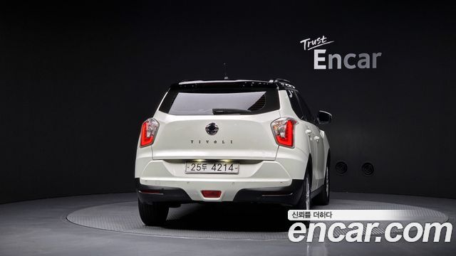 KG Mobility (SsangYong) Tivoli VX 2WD 2016 — фото 4