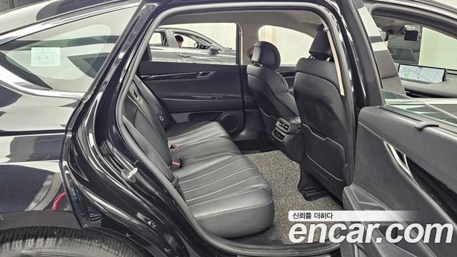 Genesis G80 (RG3) Gasoline 2.5 Turbo AWD 2021 — фото 15