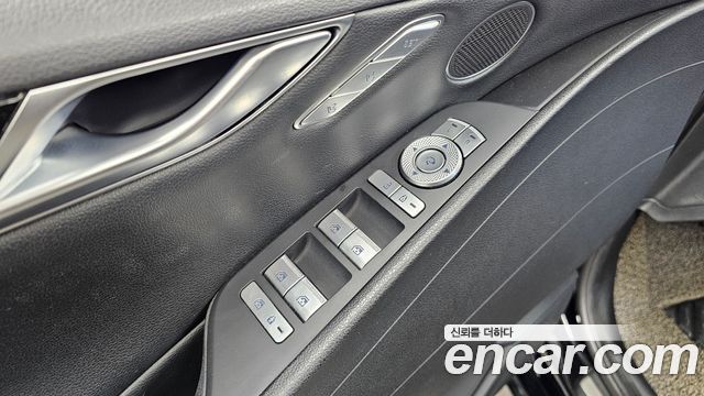 Genesis G80 (RG3) Gasoline 2.5 Turbo AWD 2021 — фото 34