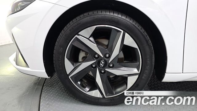 Hyundai Avante (CN7) 1.6 Inspiration 2023 — фото 5