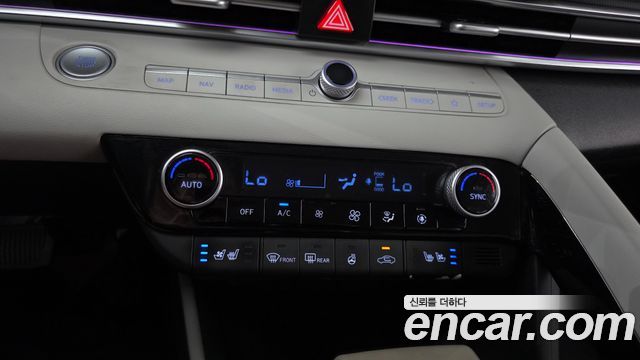 Hyundai Avante (CN7) 1.6 Inspiration 2023 — фото 20