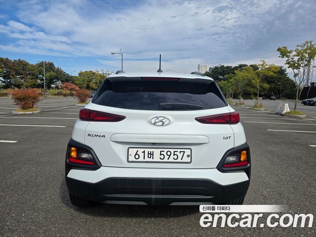 Hyundai Kona 1.6 Turbo 2WD Modern Tech 2018 — фото 4