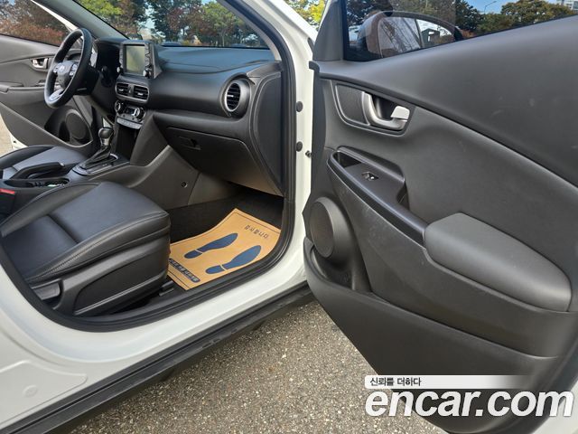 Hyundai Kona 1.6 Turbo 2WD Modern Tech 2018 — фото 16
