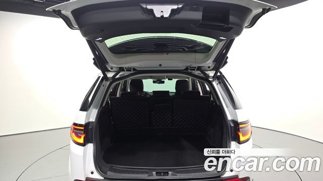 Land Rover Discovery Sport (II) P250 SE 2021 — фото 20