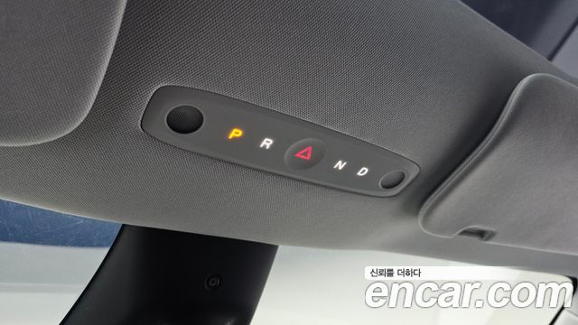 Tesla Model Y Long Range AWD 2025 — фото 9