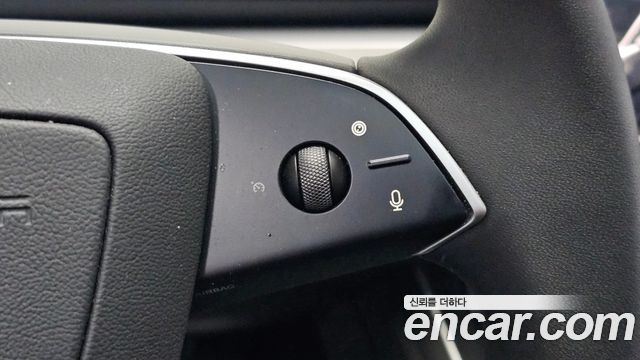 Tesla Model Y Long Range AWD 2025 — фото 19