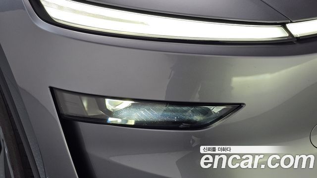 Tesla Model Y Long Range AWD 2025 — фото 28