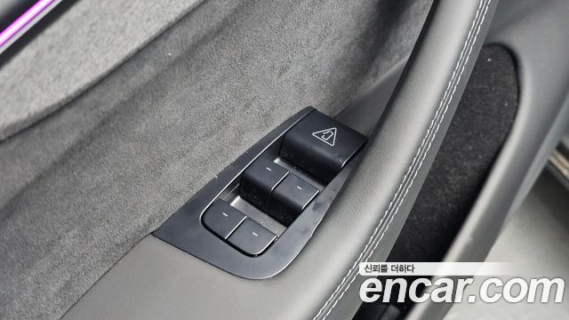 Tesla Model Y Long Range AWD 2025 — фото 39