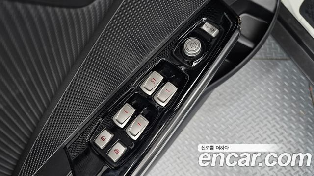 KG Mobility (SsangYong) Tivoli Armor VX 2WD 2018 — фото 12