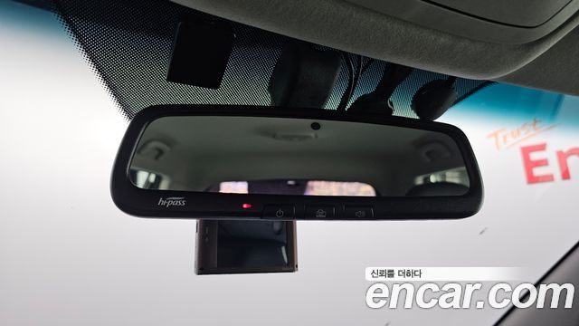 KG Mobility (SsangYong) Tivoli Armor VX 2WD 2018 — фото 15