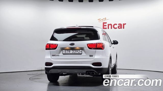 Kia Sorento Diesel 2.2 2WD Noblesse Special 2018 — фото 4