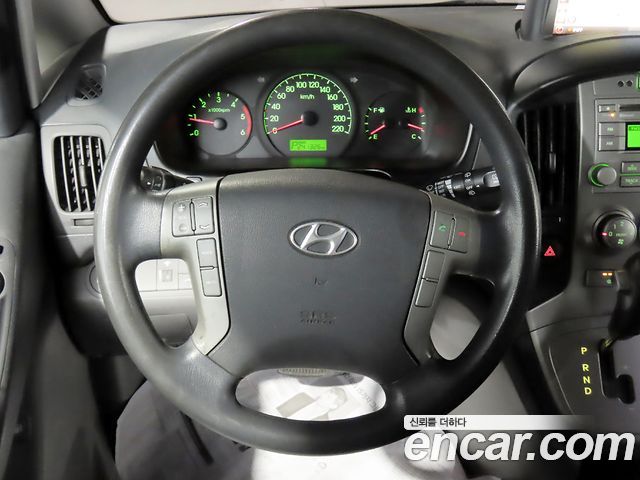 Hyundai Grand Starex 11-Seater Wagon CVX Luxury 2012 — фото 19