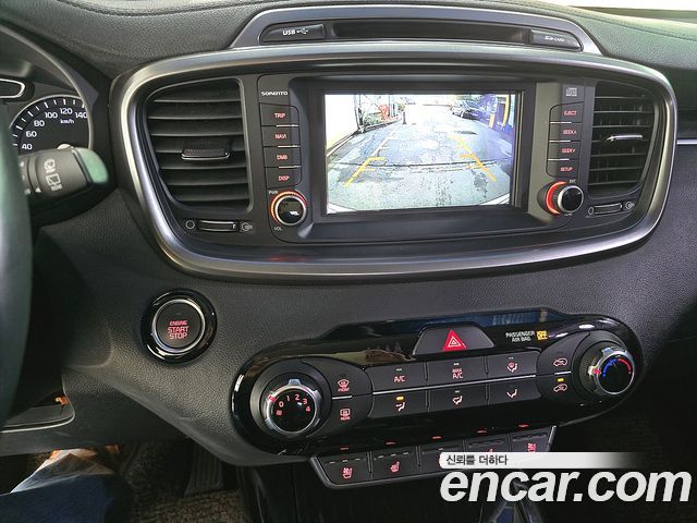 Kia Sorento Gasoline 2.0 Turbo 2WD Prestige 2020 — фото 16