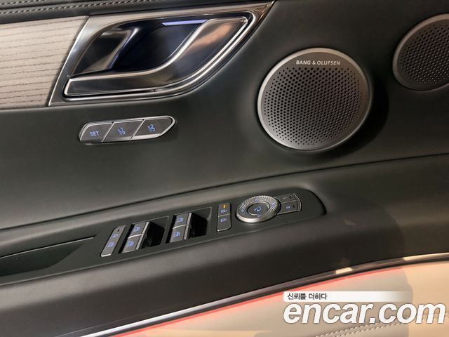 Genesis GV80 2.5T Gasoline AWD 2025 — фото 16