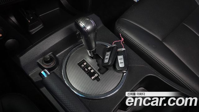 KG Mobility (SsangYong) Korando Sport Adventure 60th Edition 4WD 2015 — фото 9