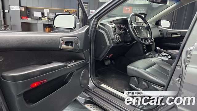 KG Mobility (SsangYong) Korando Sport Adventure 60th Edition 4WD 2015 — фото 10