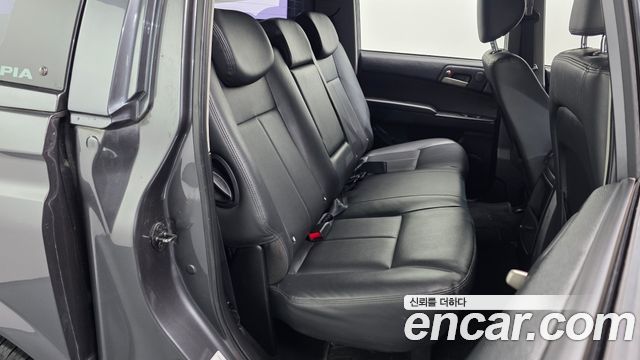 KG Mobility (SsangYong) Korando Sport Adventure 60th Edition 4WD 2015 — фото 11