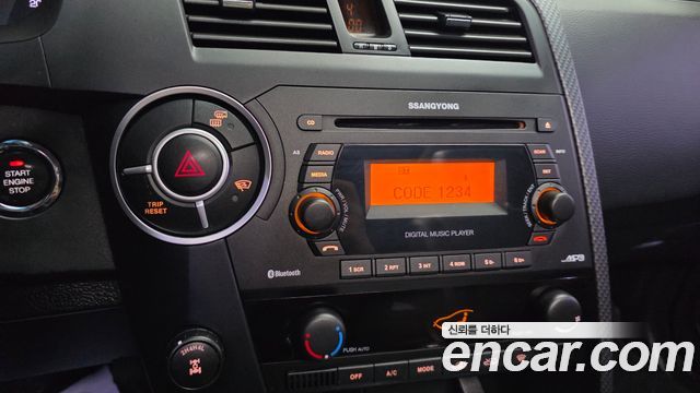 KG Mobility (SsangYong) Korando Sport Adventure 60th Edition 4WD 2015 — фото 16