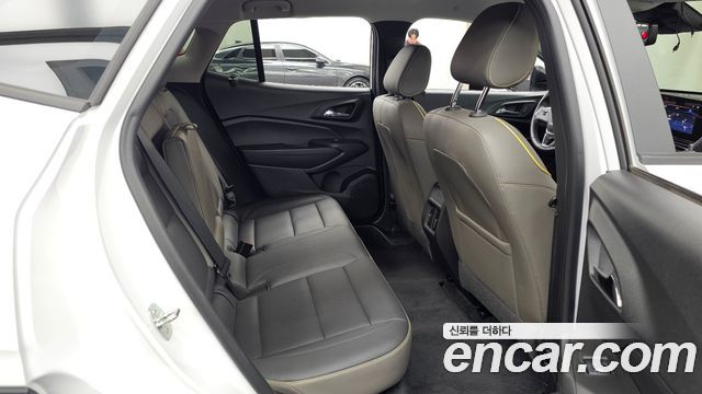 Chevrolet Trax Crossover 1.2 ACTIV 2024 — фото 12