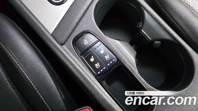 Kia Niro Luxury 2018 — фото 23