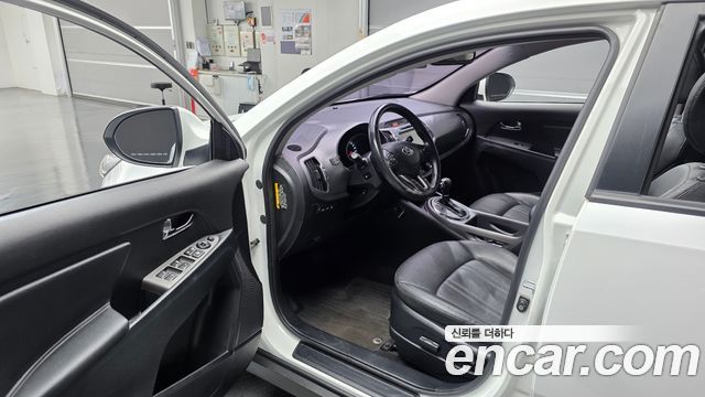 Kia Sportage R Diesel 2WD Prestige 2014 — фото 10