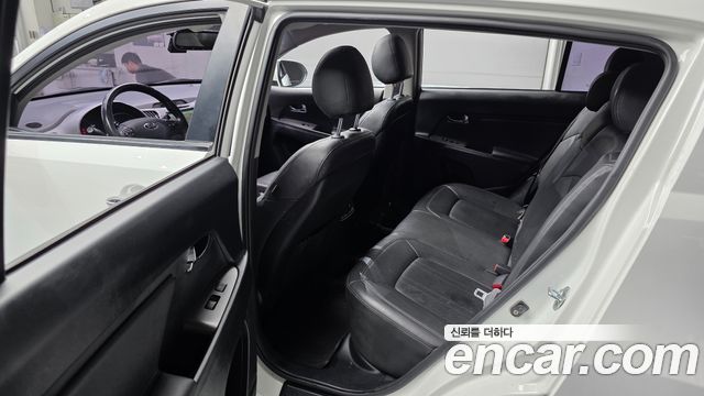 Kia Sportage R Diesel 2WD Prestige 2014 — фото 11