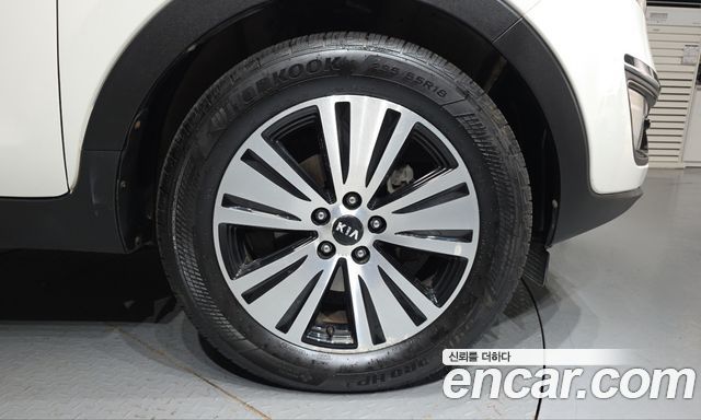 Kia Sportage R Diesel 2WD Prestige 2014 — фото 21
