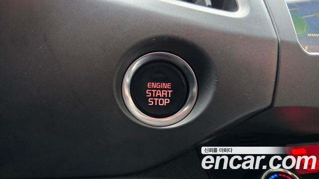 Kia Sportage R Diesel 2WD Prestige 2014 — фото 30