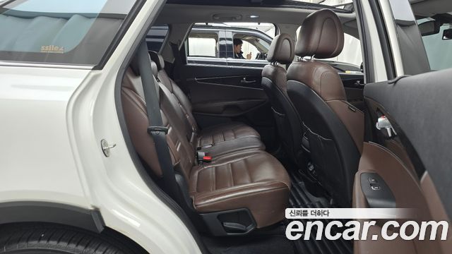 Kia Sorento Diesel 2.2 2WD Noblesse Special 2017 — фото 11