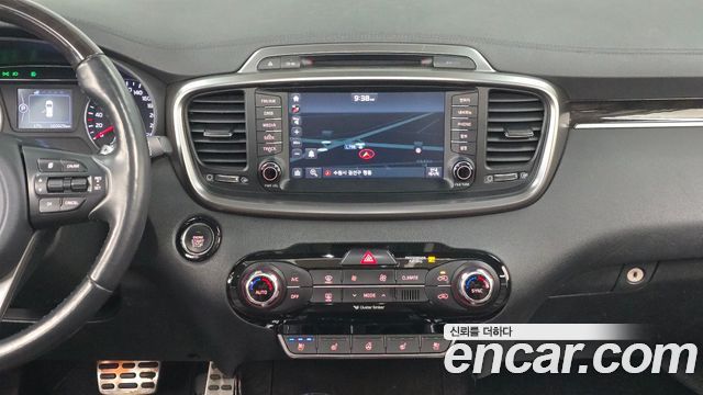 Kia Sorento Diesel 2.2 2WD Noblesse Special 2017 — фото 12