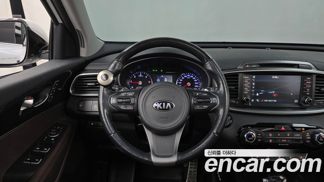 Kia Sorento Diesel 2.2 2WD Noblesse Special 2017 — фото 13