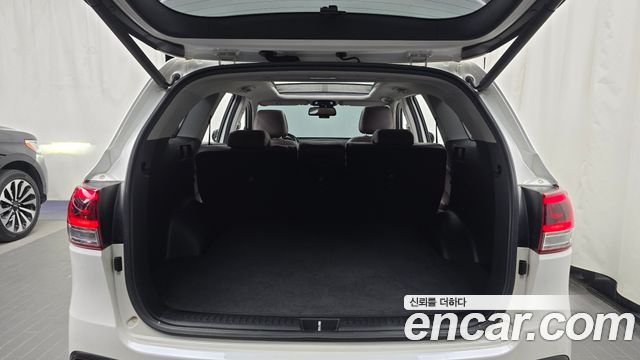 Kia Sorento Diesel 2.2 2WD Noblesse Special 2017 — фото 20