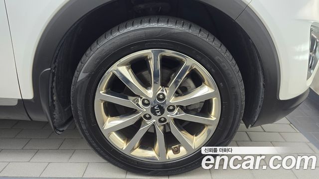 Kia Sorento Diesel 2.2 2WD Noblesse Special 2017 — фото 21