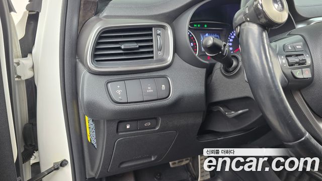 Kia Sorento Diesel 2.2 2WD Noblesse Special 2017 — фото 28