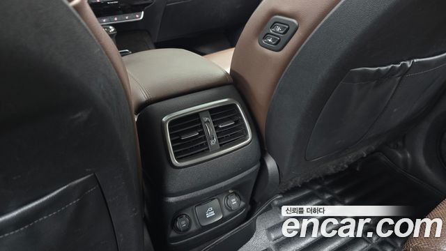 Kia Sorento Diesel 2.2 2WD Noblesse Special 2017 — фото 31